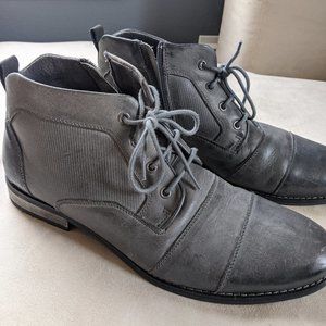 Steve Madden Gray Boot
